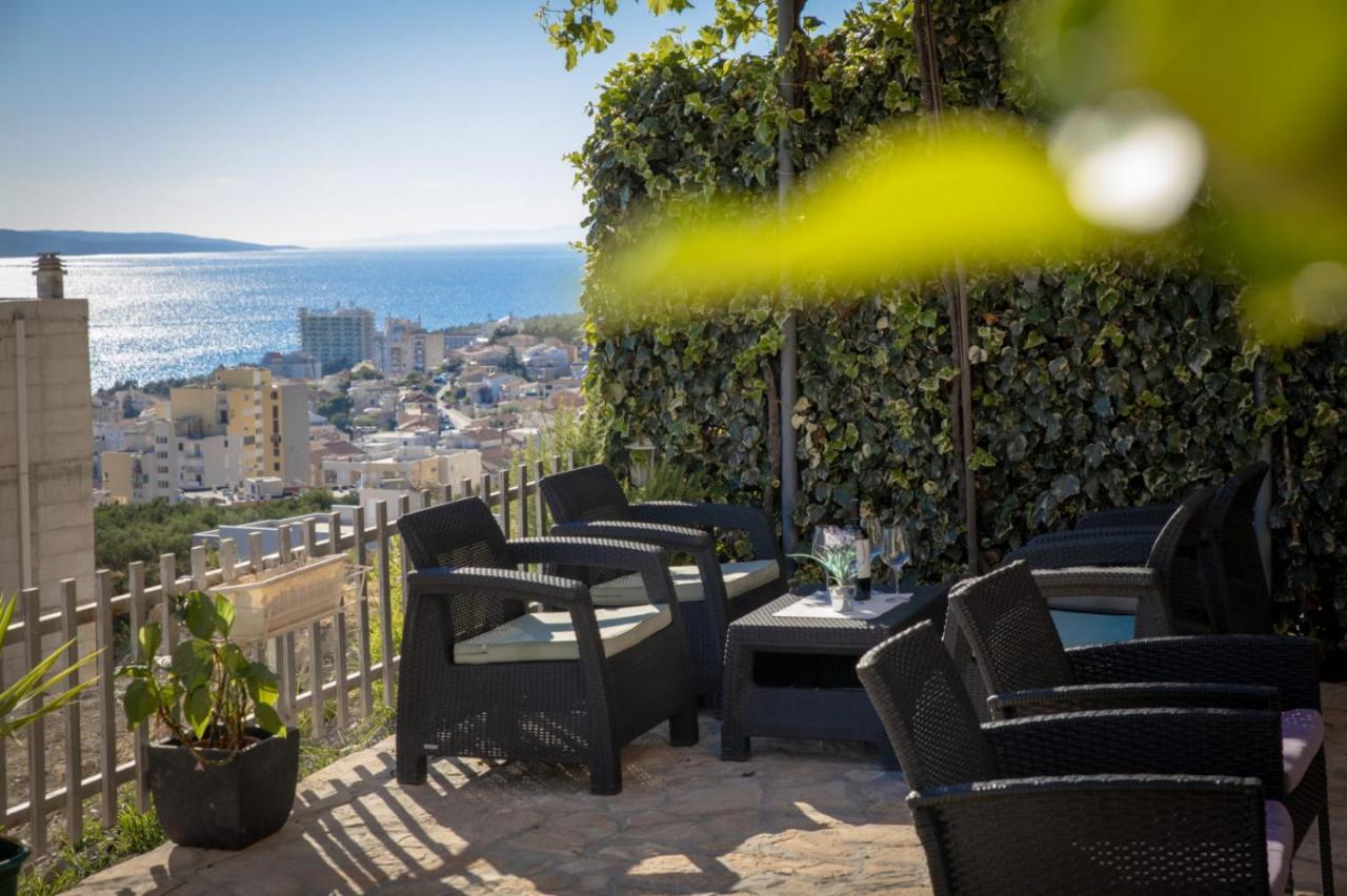 Apartment Cvita Free Beach Parking Makarska Exteriör bild