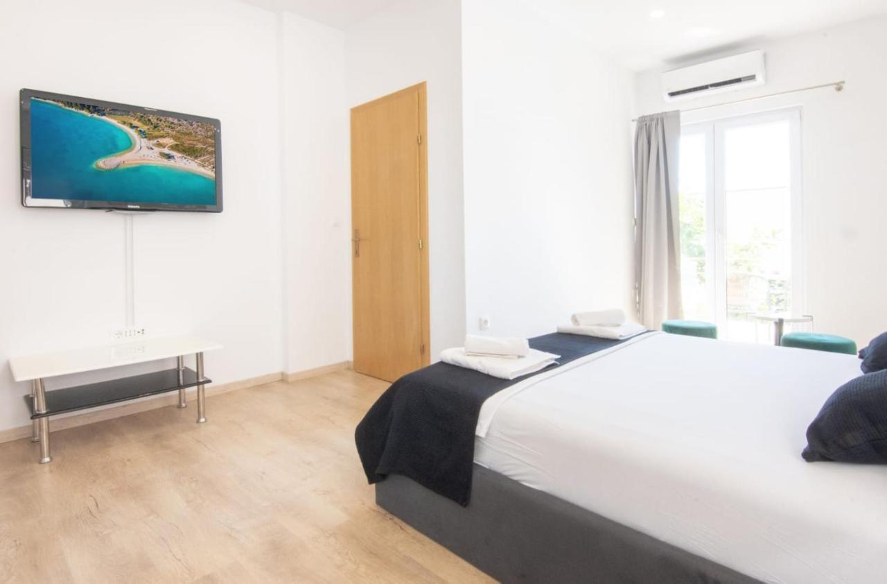Apartment Cvita Free Beach Parking Makarska Exteriör bild